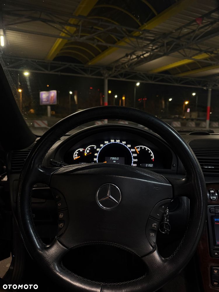 Mercedes-Benz CL - 26