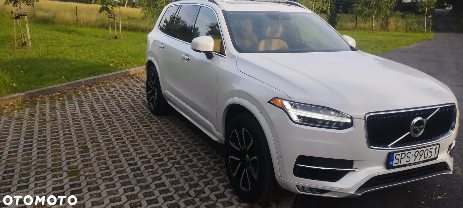Volvo XC 90 - 3