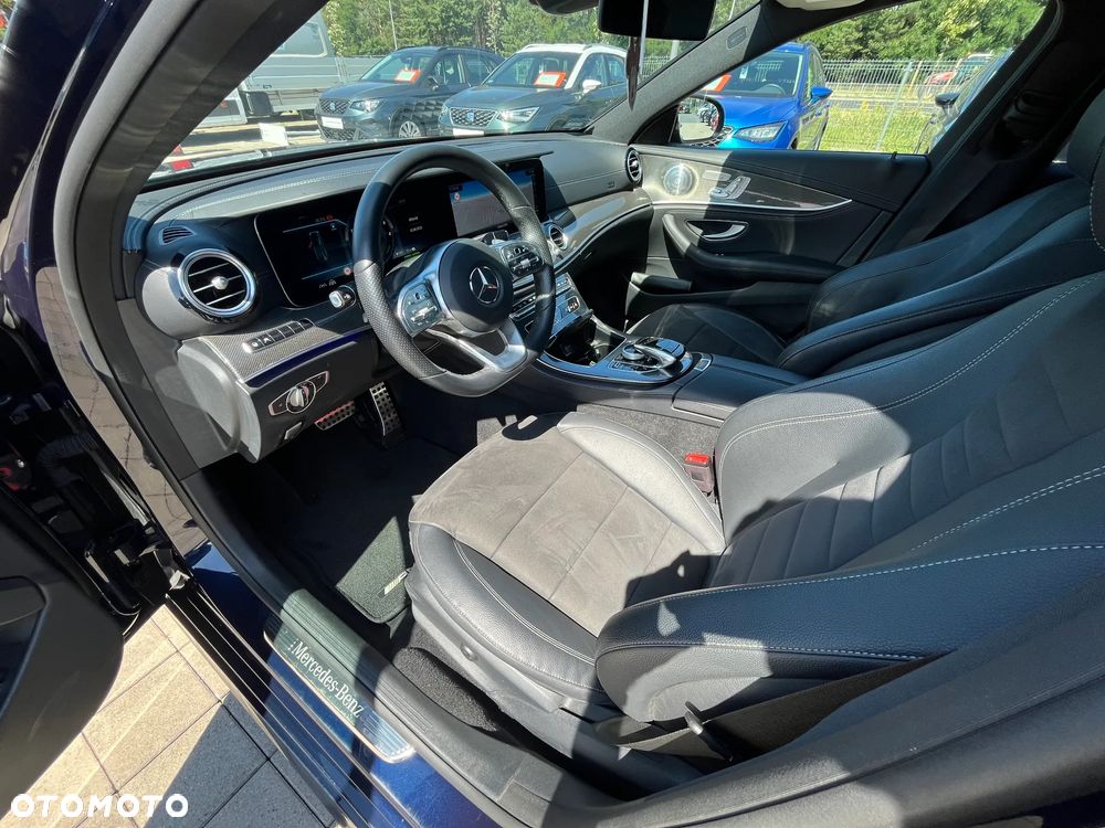 Mercedes-Benz Klasa E - 11