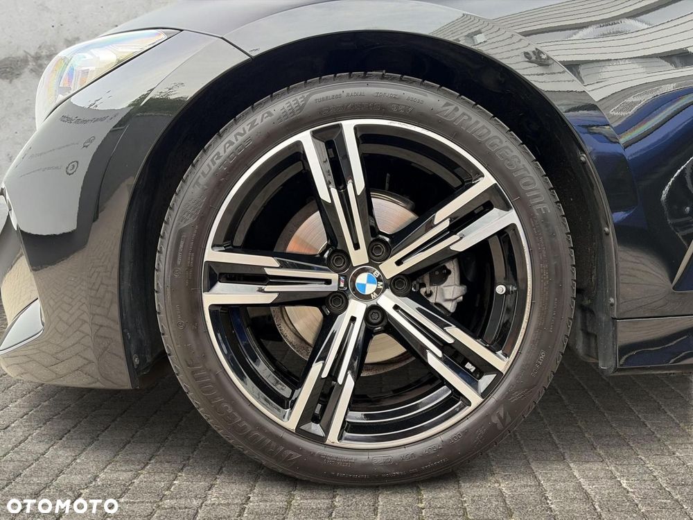 BMW Seria 3 318d MHEV M Sport - 4