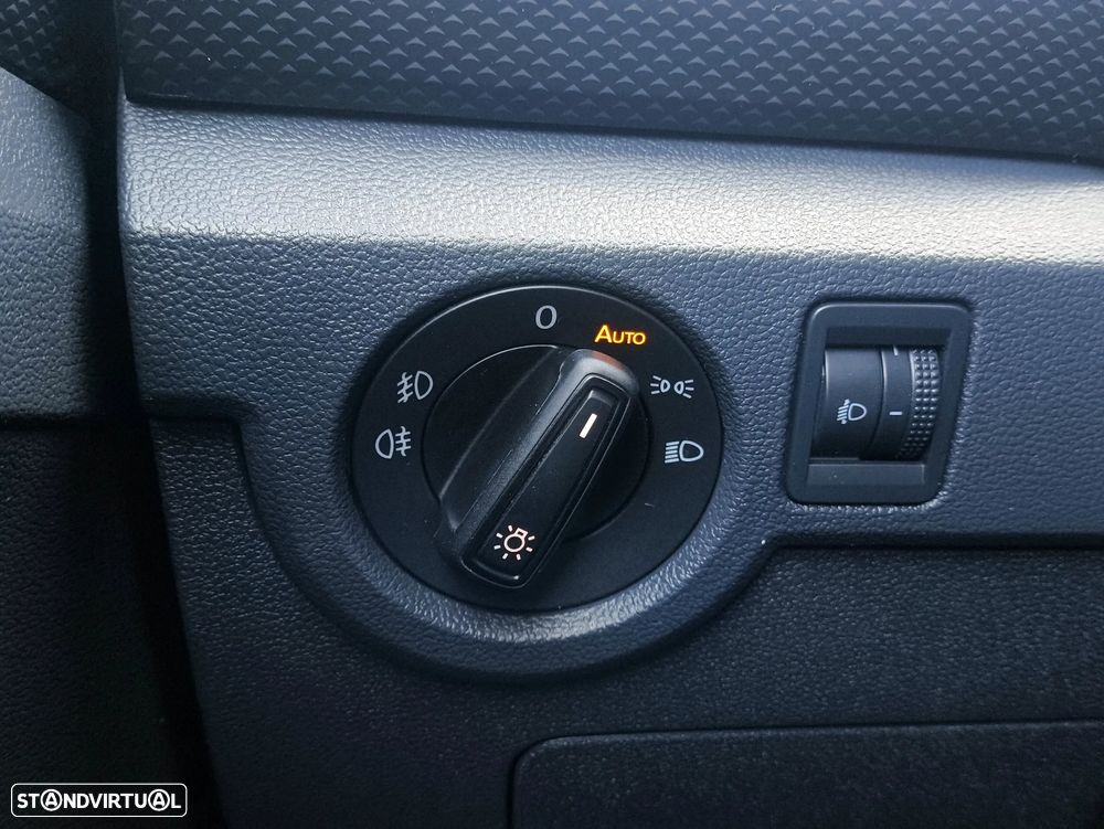 VW T-Cross 1.0 TSI Life - 24