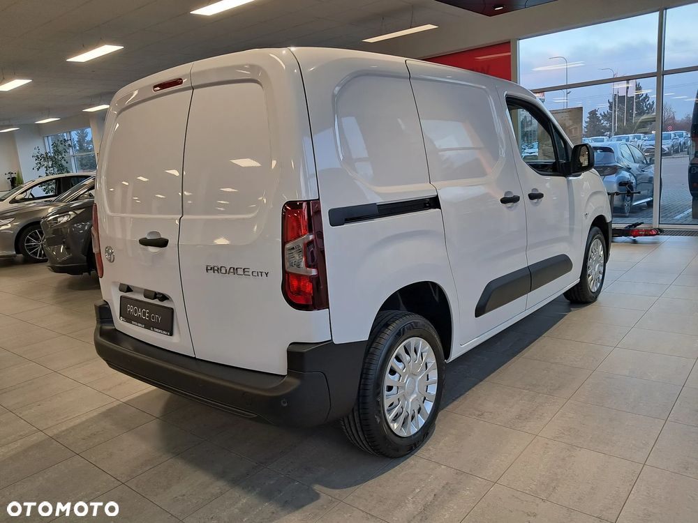 Toyota Proace CITY - 4