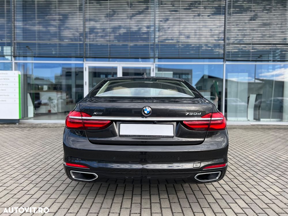 BMW Seria 7 730d xDrive - 7