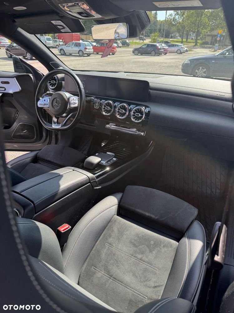 Mercedes-Benz CLA 200 d 4-Matic AMG Line 8G-DCT - 21