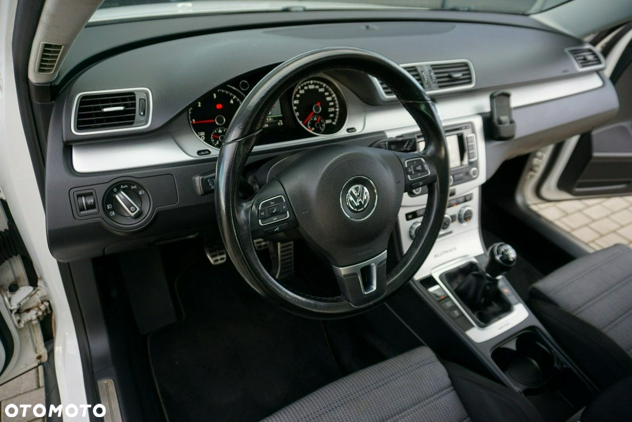 Volkswagen Passat Alltrack 2.0 TDI 4Mot - 10