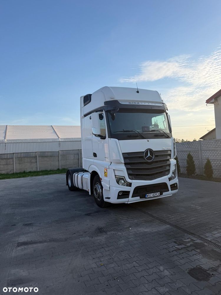 Mercedes-Benz Actros 1845 Gigaspace Standard - 3