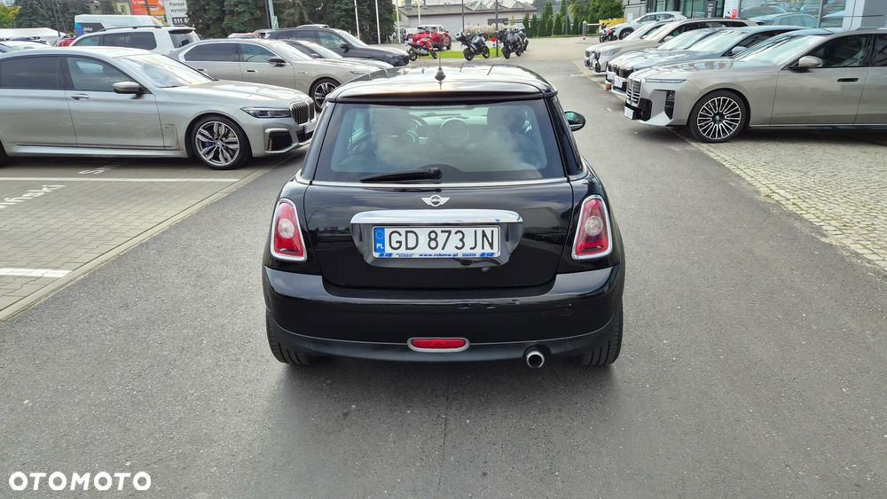 MINI ONE Standard - 11