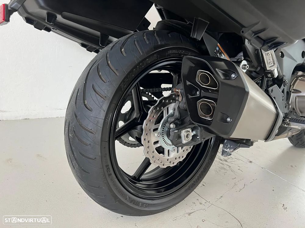 Kawasaki Versys 1000 S - 16