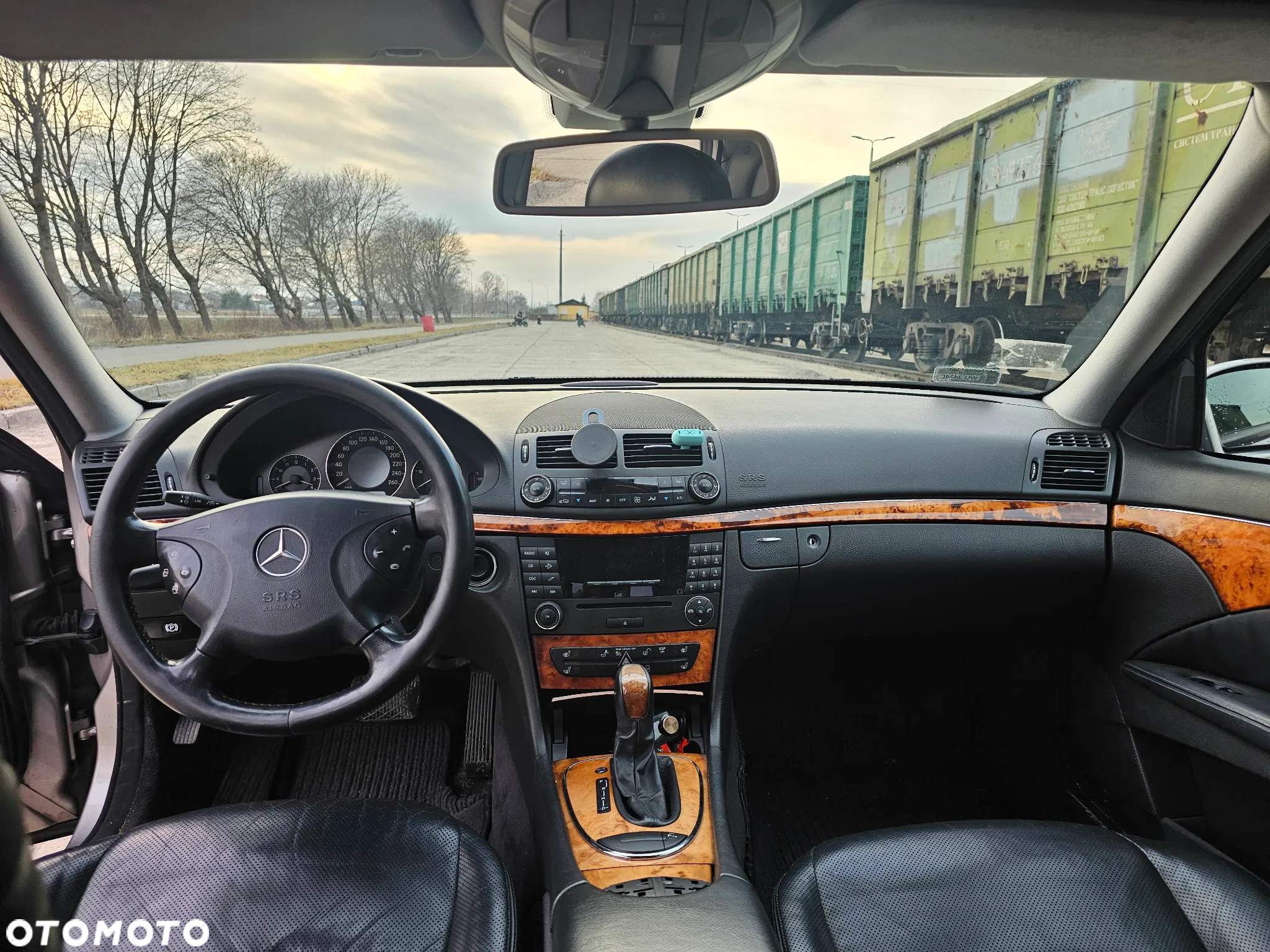 Mercedes-Benz Klasa E 320 CDI Elegance - 13