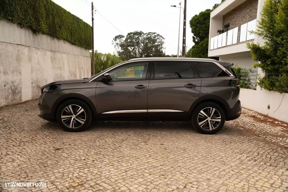 Peugeot 5008 1.5 BlueHDi Allure Pack EAT8 - 3