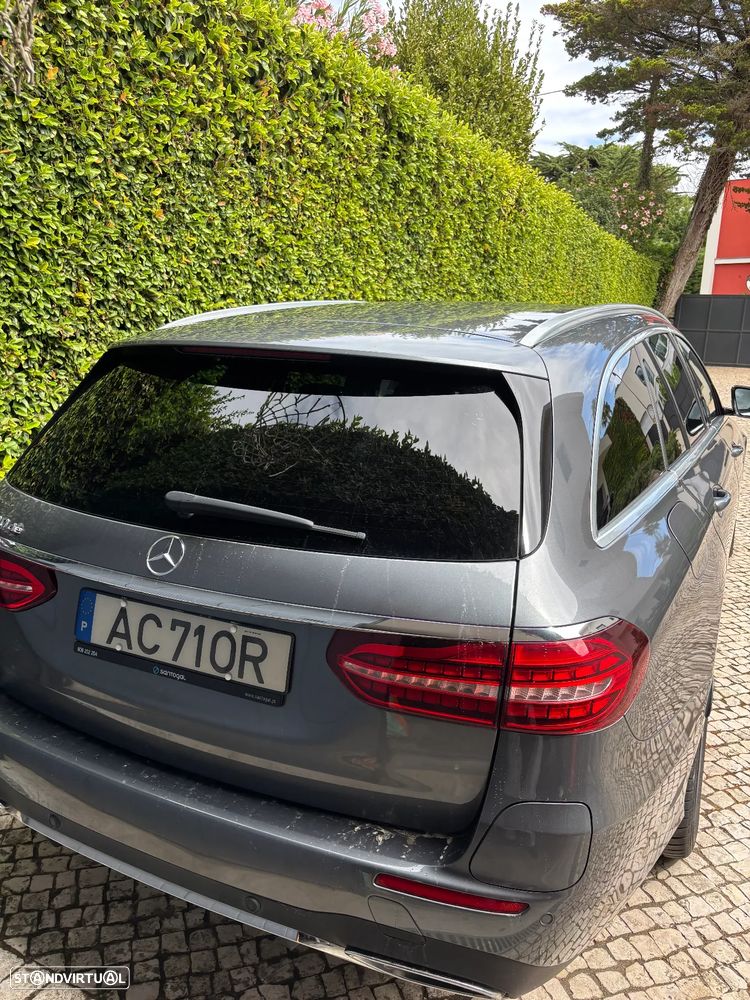 Mercedes-Benz E 300 de AMG Line - 3