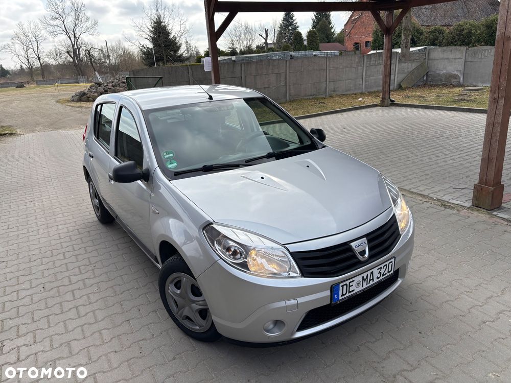 Dacia Sandero 1.2 16V Laureate II - 37