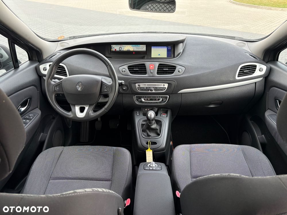 Renault Scenic 1.6 16V 110 Dynamique - 25