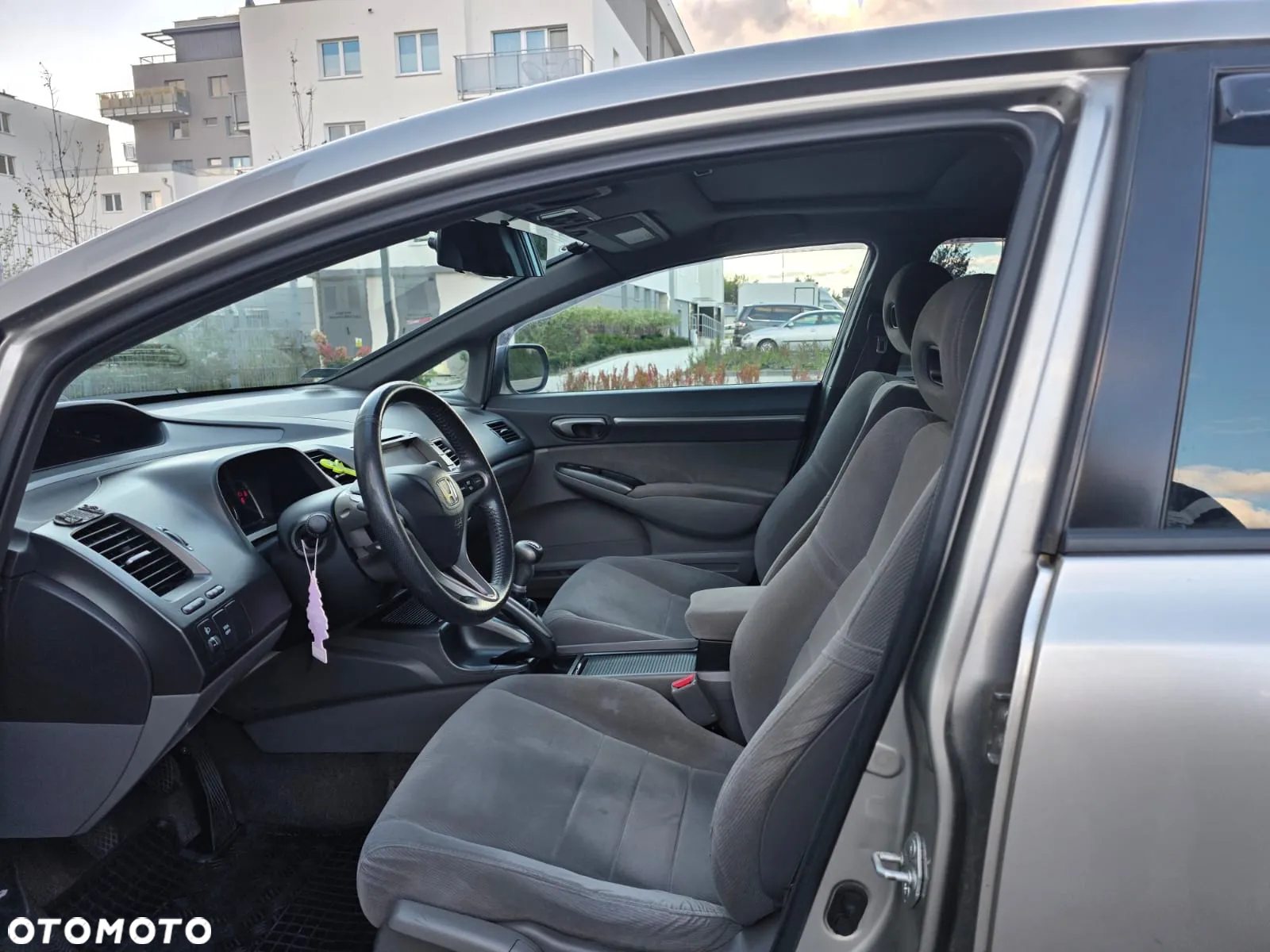 Honda Civic 1.8 Comfort - 12