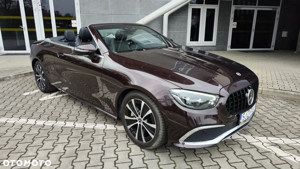 Mercedes-Benz Klasa E 300 9G-TRONIC - 4