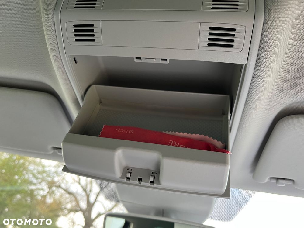 Skoda Superb 2.0 TDI DSG Ambition - 17