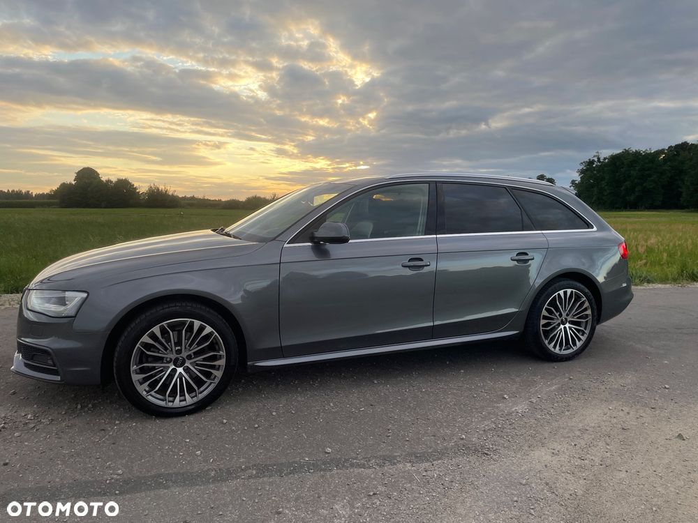 Audi A4 ver-1-8-tfsi-s-line-sportpaket - 3
