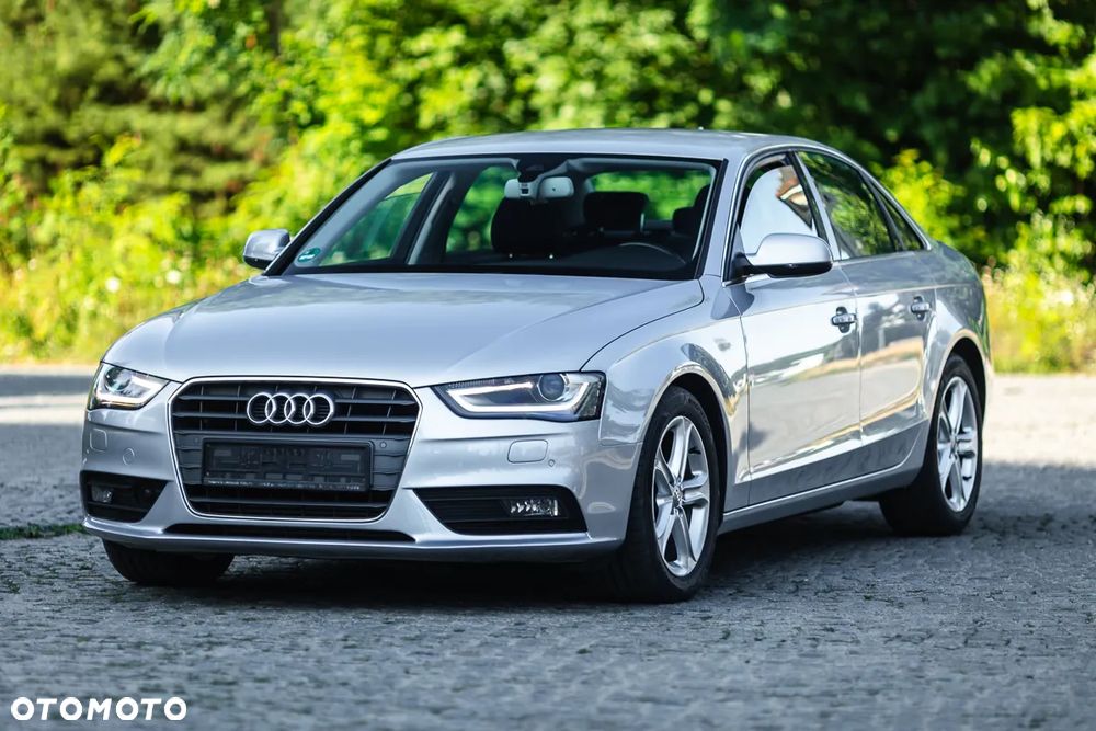 Audi A4 Limousine 2.0 TDI DPF Ambiente - 4