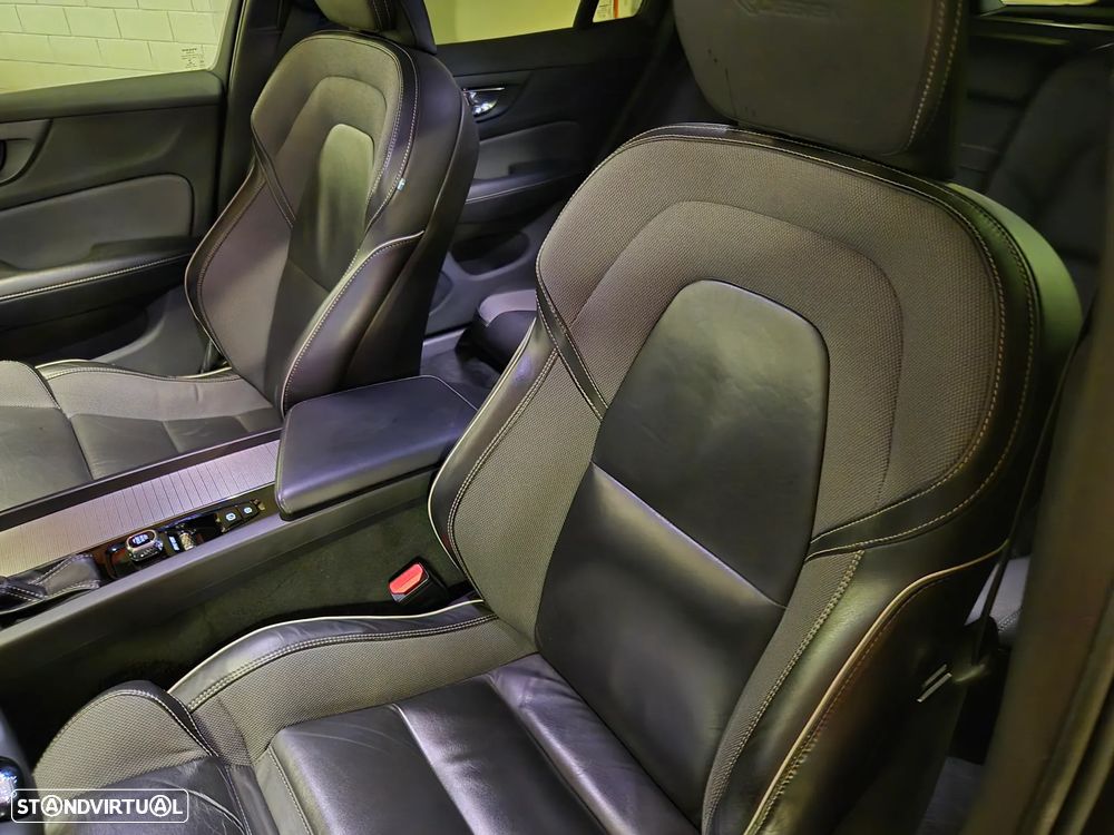 Volvo V60 2.0 D3 R-Design Geartronic - 31