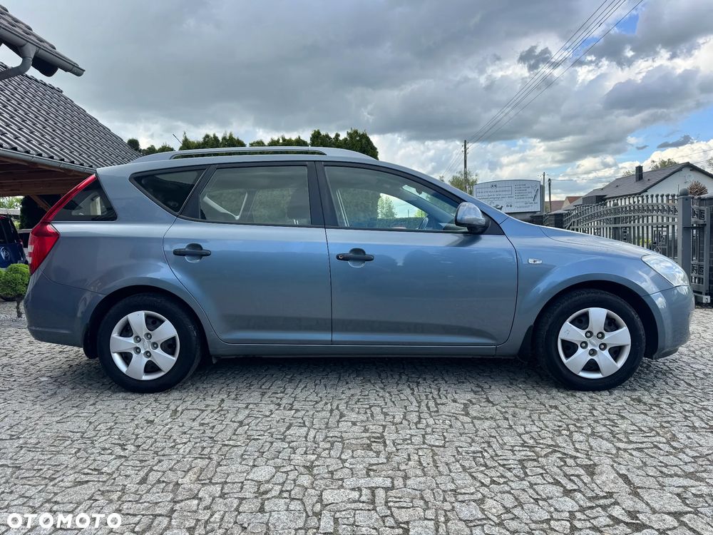 Kia Ceed 1.4 Comfort - 4
