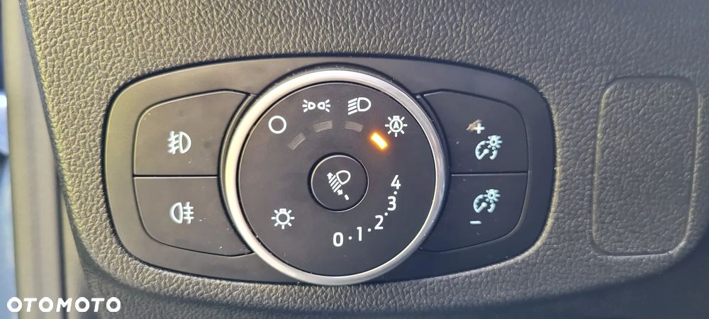 Ford Focus 1.0 EcoBoost Trend Edition - 17