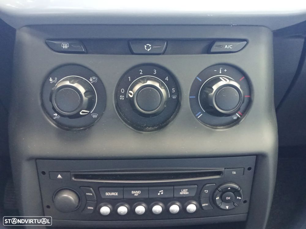 Citroën DS3 1.2 PureTech Be Chic - 11