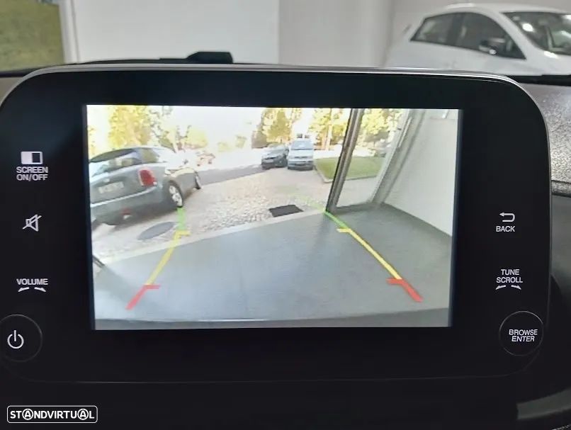 Fiat Tipo Station Wagon 1.3 M-Jet Lounge - 20