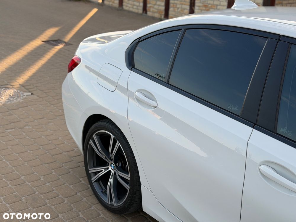 BMW Seria 3 320i Advantage - 7