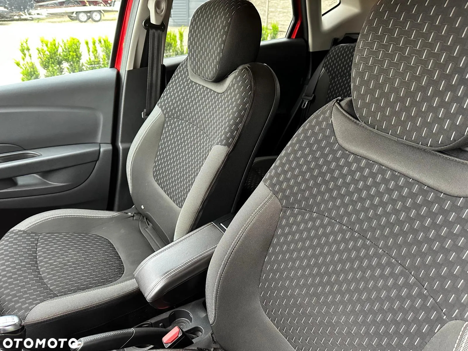 Renault Captur - 9