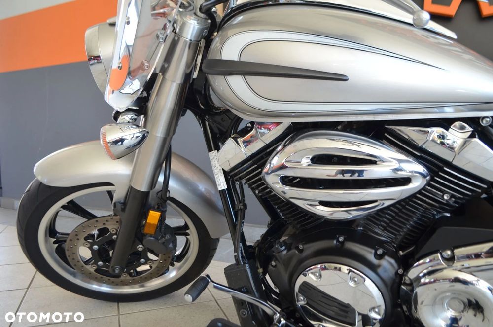 Yamaha XVS - 28