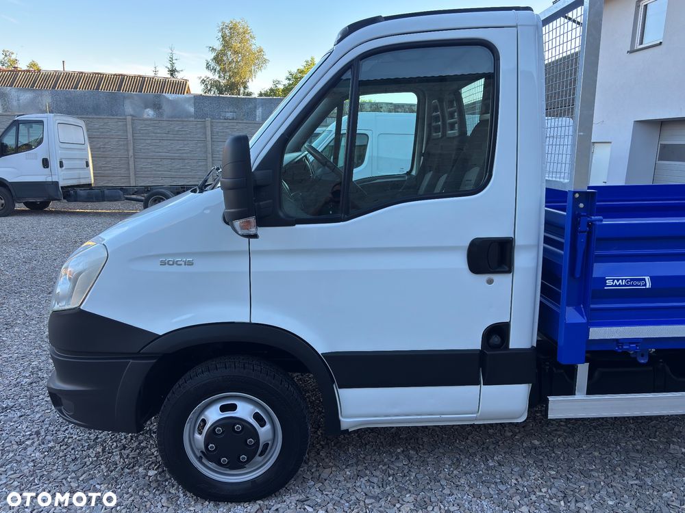 Iveco Daily - 25