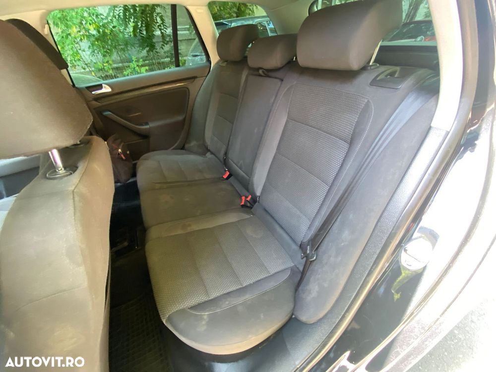 Volkswagen Golf - 20