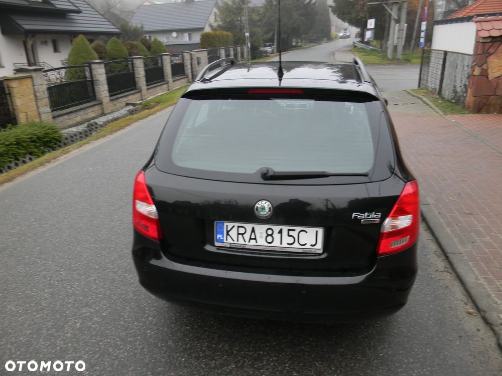 Skoda Fabia 1.2 HTP Elegance - 14
