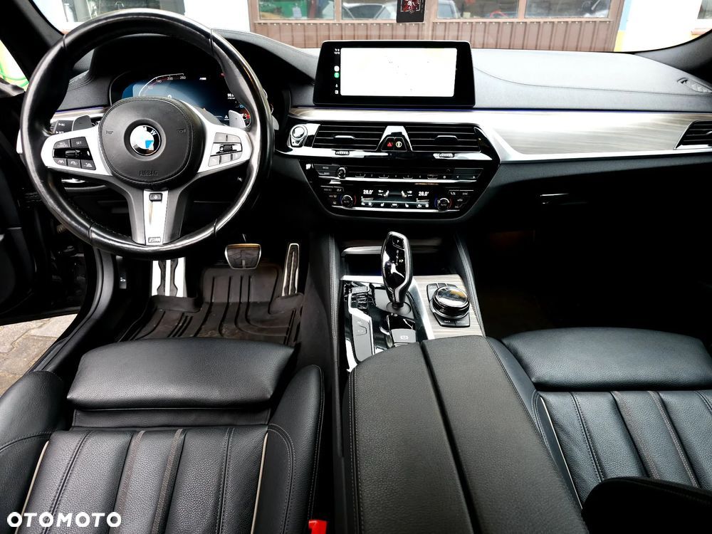 BMW Seria 5 540i xDrive M Sport sport - 29