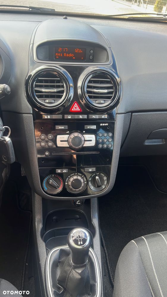 Opel Corsa - 18