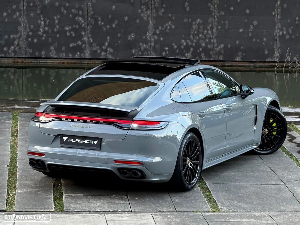 Porsche Panamera 4 E-Hybrid Platinum Edition com PDLS - 46