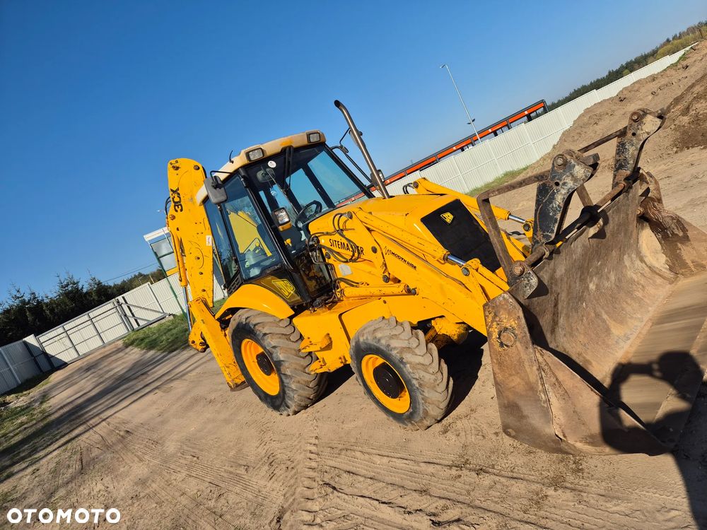 JCB 3cx 4x4 - 3