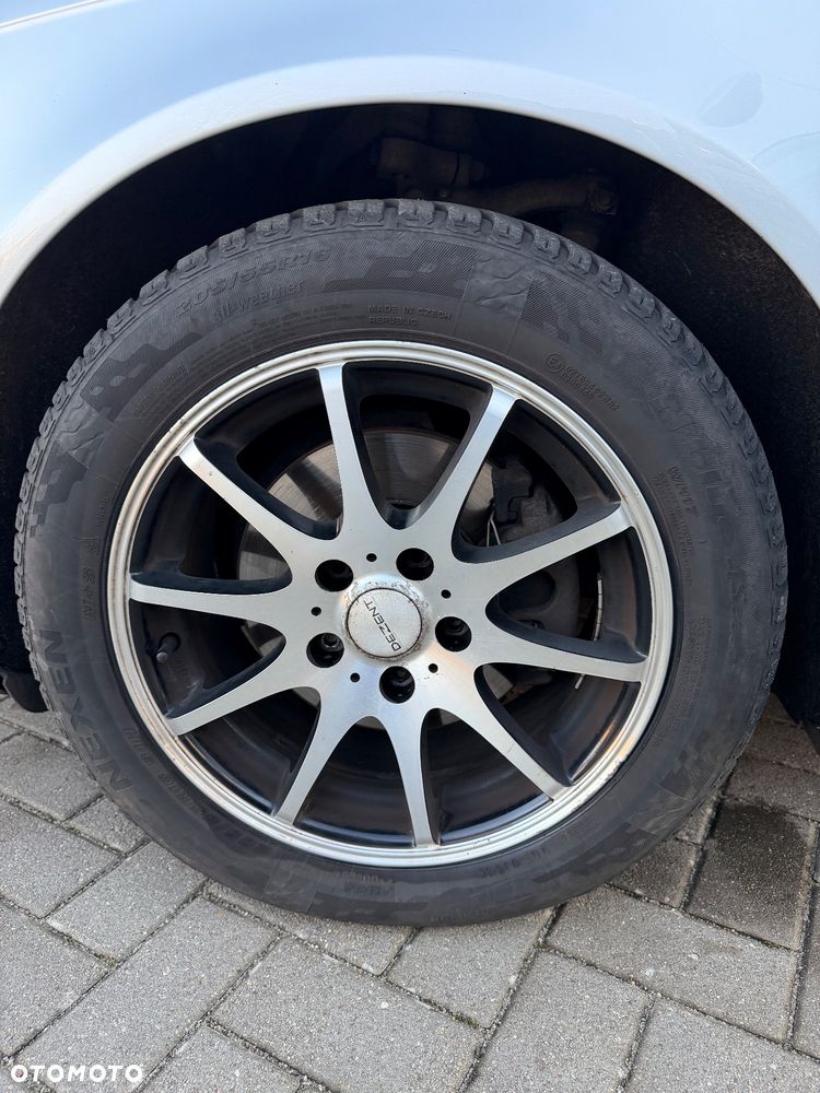 Audi A4 Avant 2.0 TDI - 23