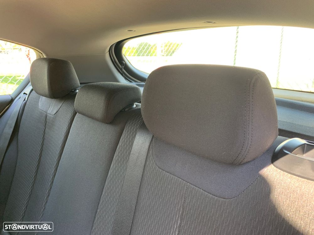 BMW 114 d Line Sport - 14