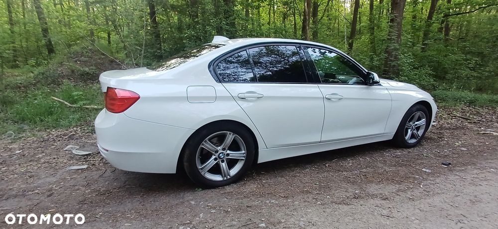 BMW Seria 3 - 30