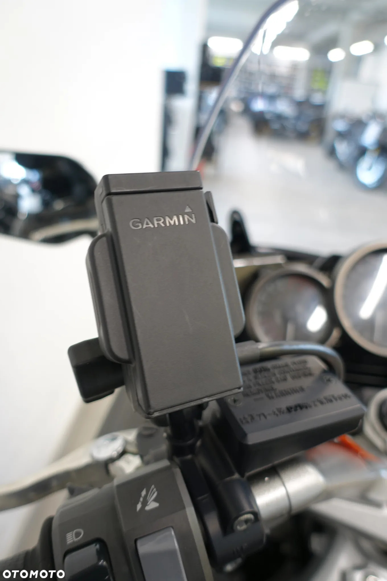 Yamaha FJR - 11