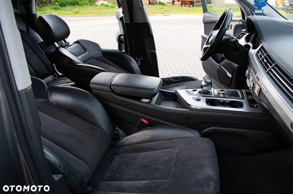 Audi Q7 50 TDI Quattro Tiptronic - 32