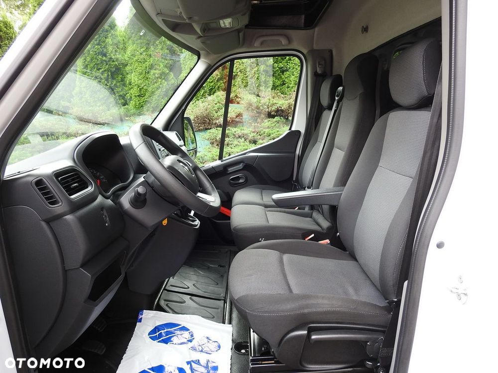 Renault MASTER PLANDEKA 10 PALET WEBASTO KLIMATYZACJA TEMPOMAT LEDY PNEUMATYKA  165KM - 27
