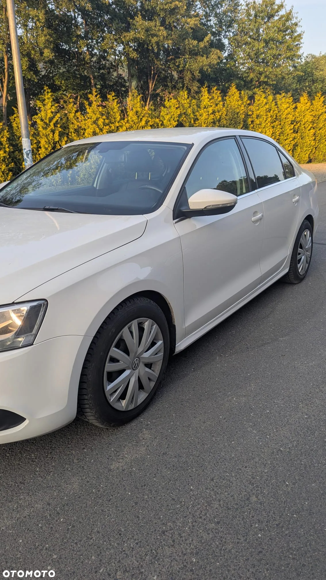Volkswagen Jetta 2.0 TDI DSG Highline - 6