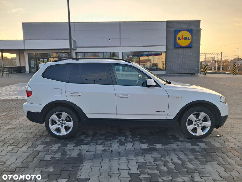 BMW X3 3.0d - 8