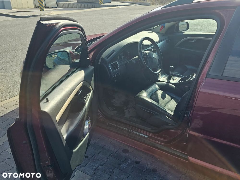 Volvo V70 2.0 Momentum - 10