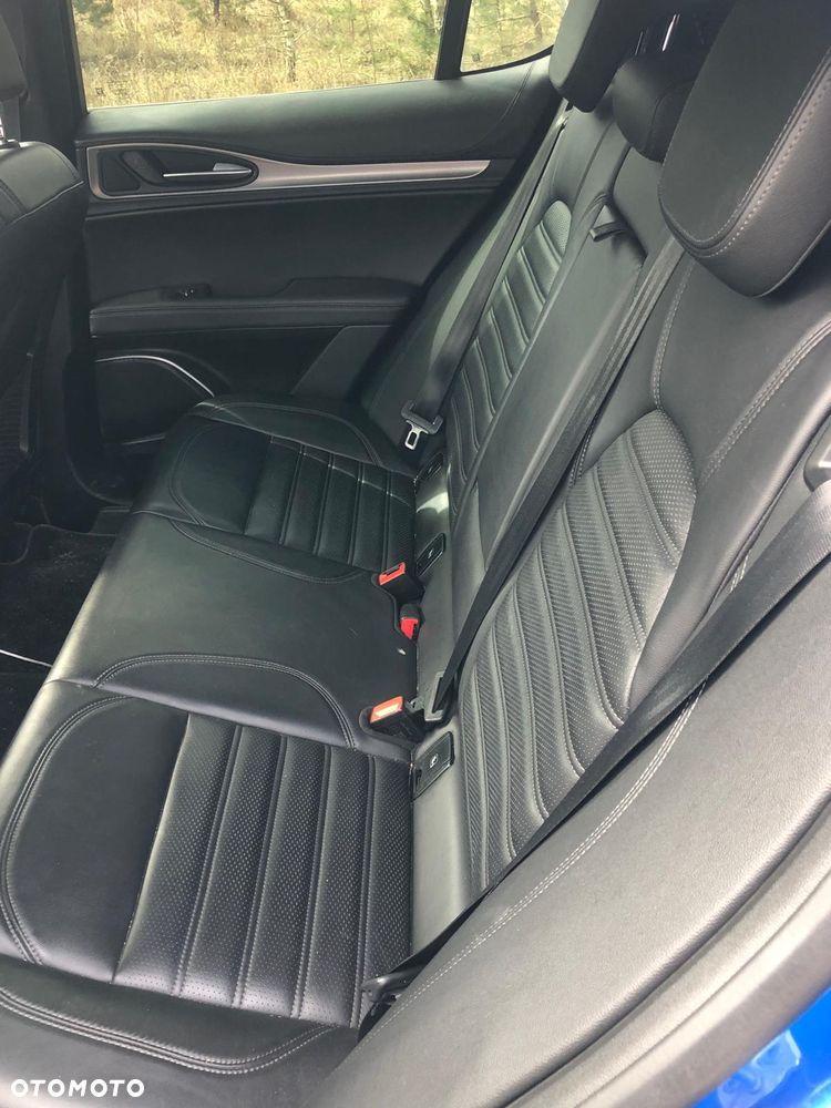 Alfa Romeo Stelvio 2.0 Turbo Veloce Q4 - 8