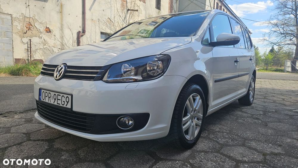 Volkswagen Touran 1.6 TDI DPF BlueMotion Technology Highline - 1