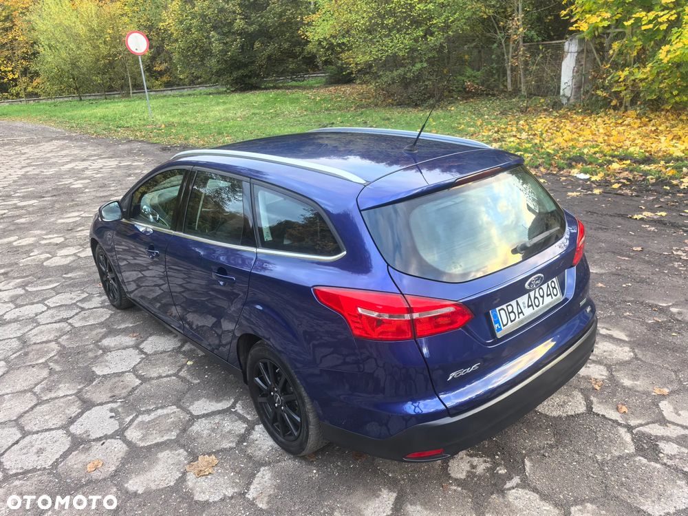 Ford Focus 1.0 EcoBoost Titanium - 18