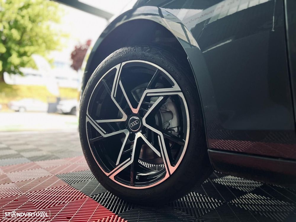 Audi A4 Avant 35 TDI S tronic - 15
